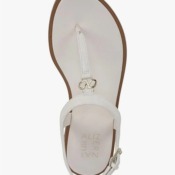 NWT Naturalizer White Leather Sandals Size 10 Wide - Picture 2 of 8
